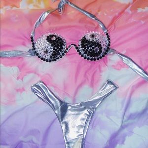 YING N YANG STONE SET